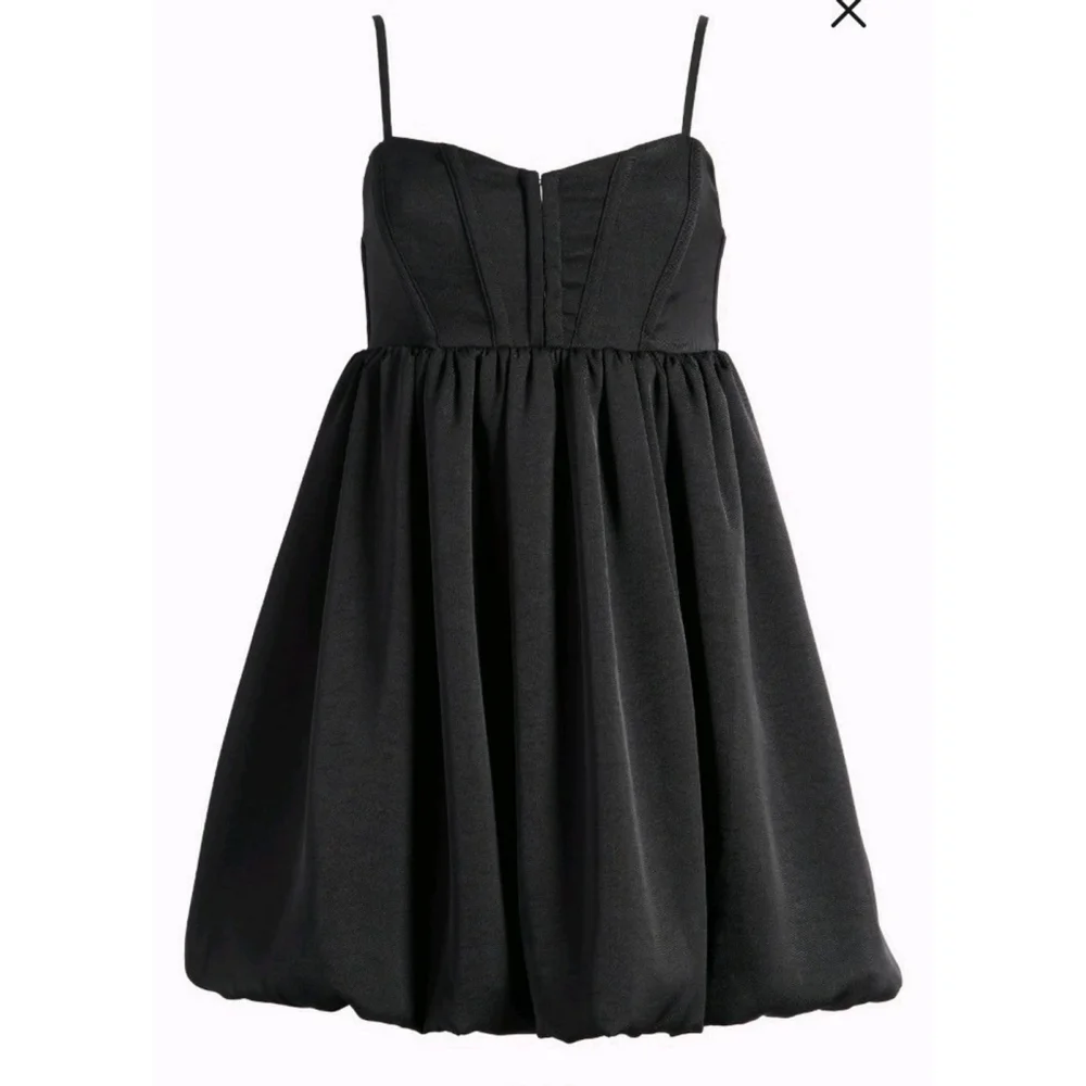 NWOT ASTR the Label Bustier Bubble Hem Mini Dress Black Medium